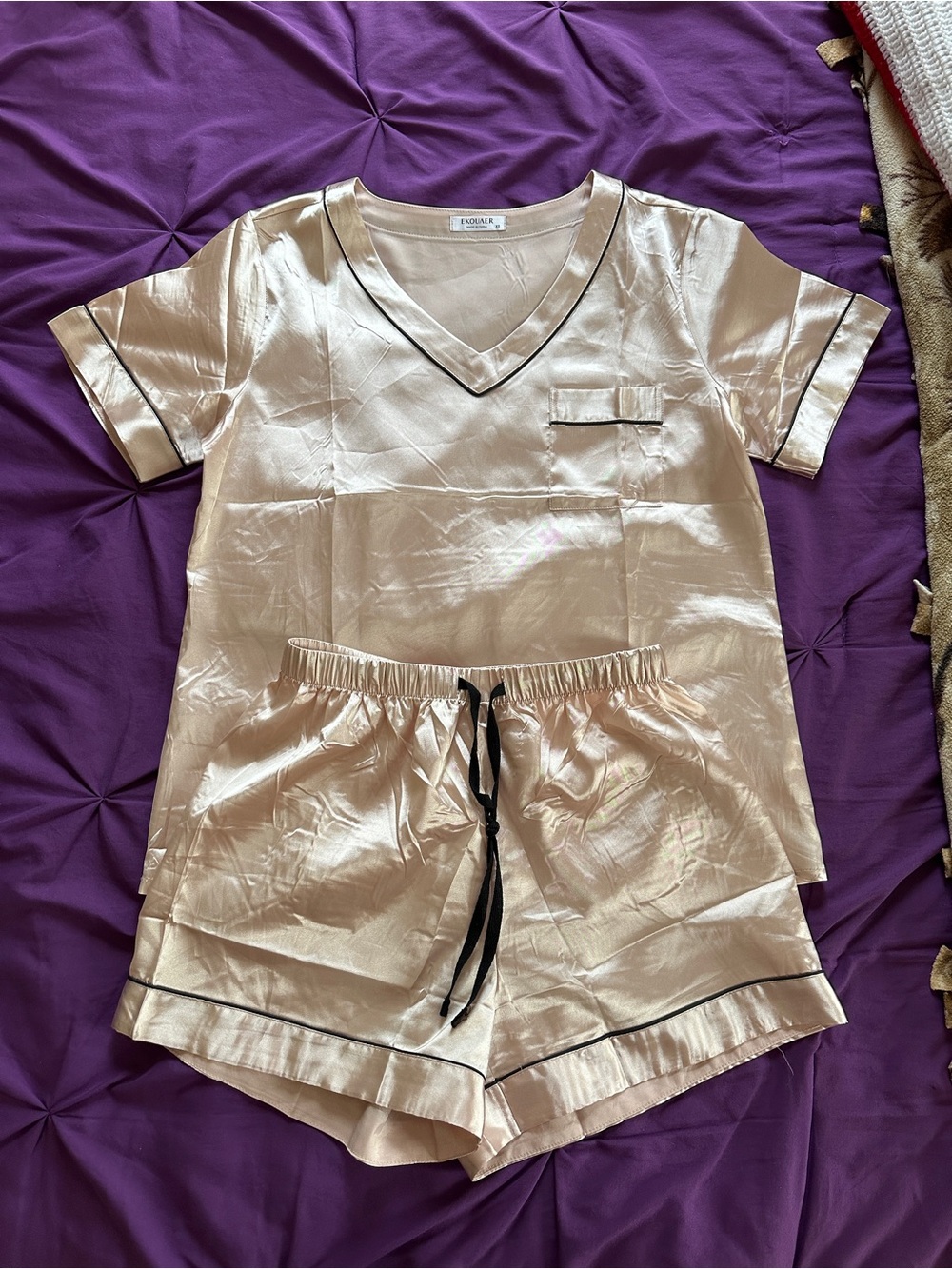 Silk-Look Short Pajama Set in Champagne with Black Trim